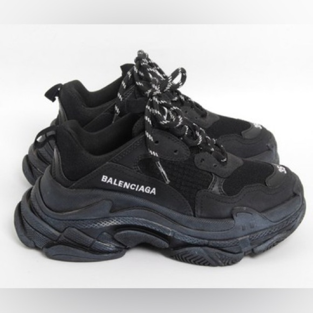 Balenciaga Triple S Black Sneakers - Picture 3 of 8